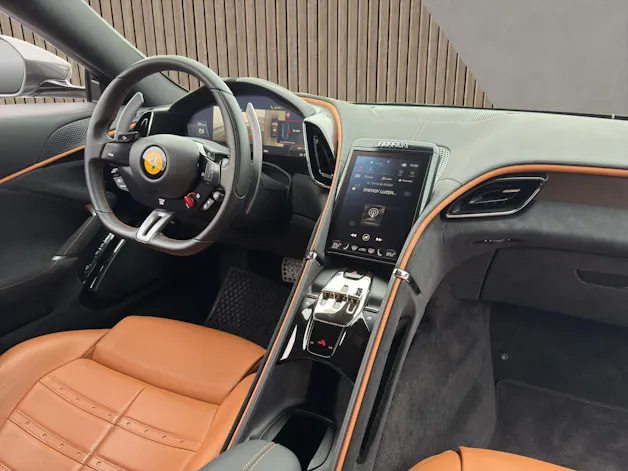 FERRARI Roma 3.9 V8 T Novitec!