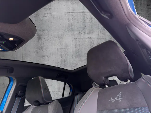 RENAULT Rafale 4x4 Atelier Alpine 300 1.2 E-Tech Plug-in Hybrid **Leasingaktion 1.99%**