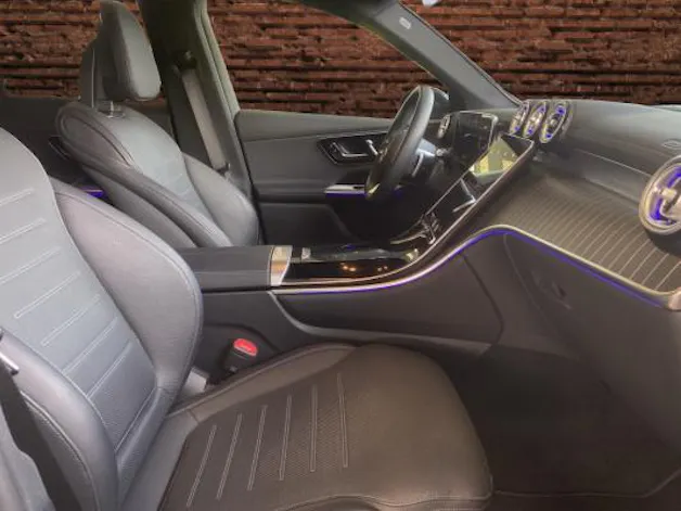 MERCEDES-BENZ GLC 300 d 4M 9G-Tronic