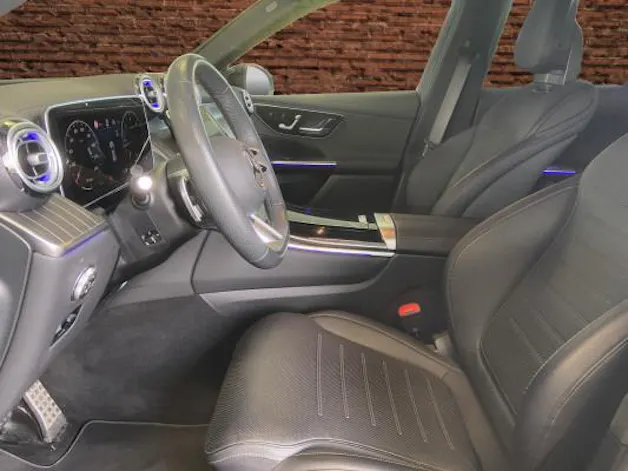 MERCEDES-BENZ GLC 300 d 4M 9G-Tronic