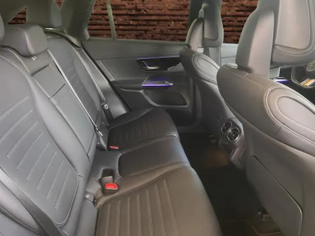 MERCEDES-BENZ GLC 300 d 4M 9G-Tronic