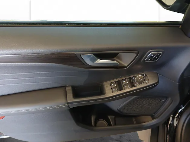 FORD Kuga 2.5 Plug-in Hybrid Vignale