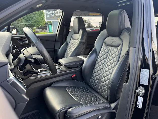 AUDI SQ7 TFSI quattro tiptronic