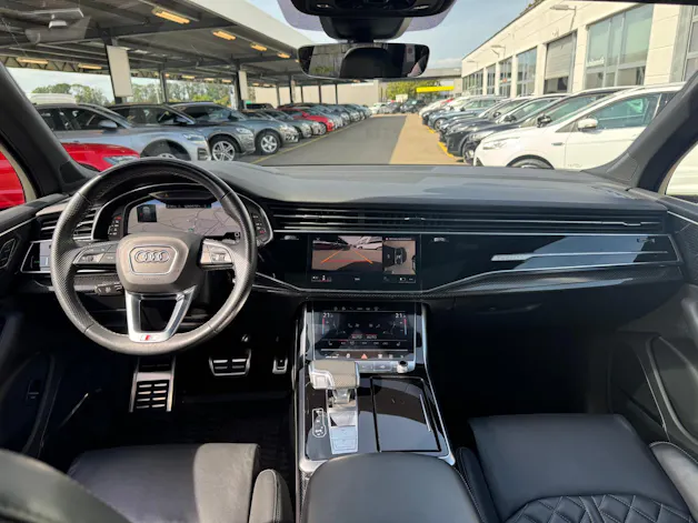 AUDI SQ7 TFSI quattro tiptronic