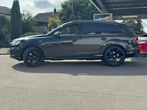AUDI SQ7 TFSI quattro tiptronic