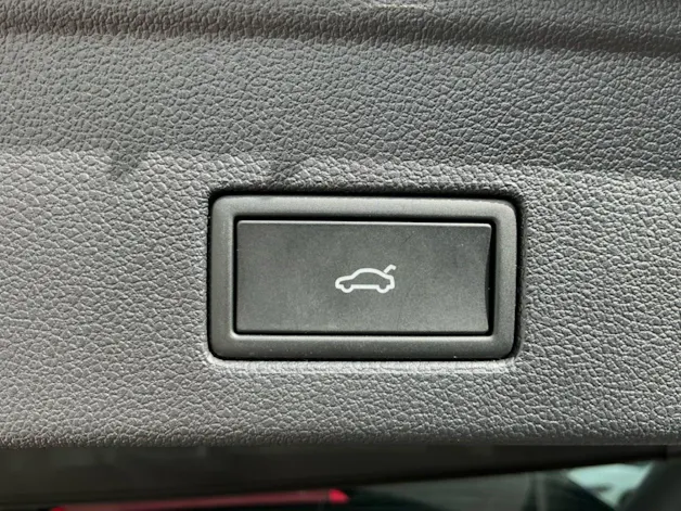 VW Touareg 3.0 TDI 231PS 4Motion *** ANHÄNGERKUPPLUNG ***