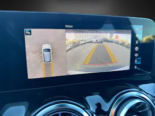 MERCEDES-BENZ EQA 300 AMG Line 4Matic