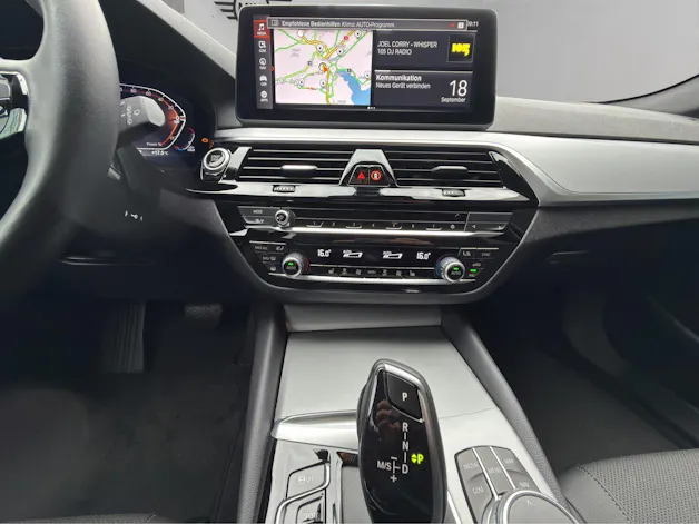 BMW 530d xDrive 48V Touring Steptronic