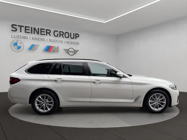 BMW 530d xDrive 48V Touring Steptronic