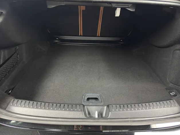 MERCEDES-BENZ E 220 d 4Matic