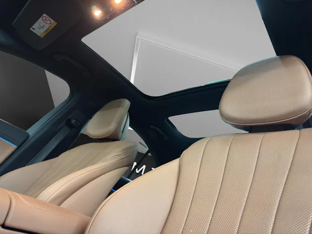 MERCEDES-BENZ E 220 d 4Matic
