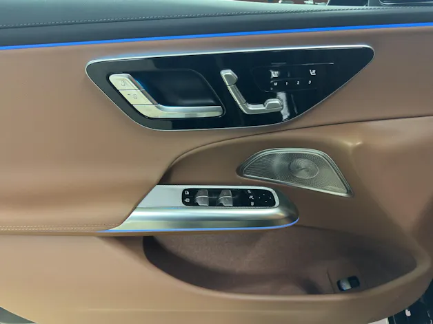 MERCEDES-BENZ E 220 d 4Matic