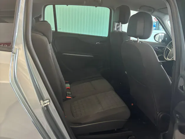 OPEL Zafira Tourer 1.6i 16V Turbo Sport Automatic