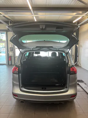 OPEL Zafira Tourer 1.6i 16V Turbo Sport Automatic