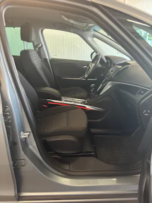 OPEL Zafira Tourer 1.6i 16V Turbo Sport Automatic