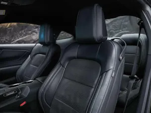 FORD Mustang Coupé 5.0 V8 GT *Facelift*Sitzbelüftung*Lenkradheizung*