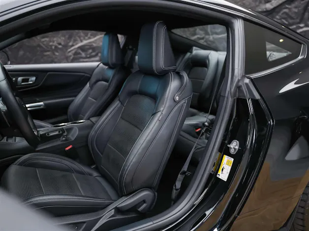 FORD Mustang Coupé 5.0 V8 GT *Facelift*Sitzbelüftung*Lenkradheizung*