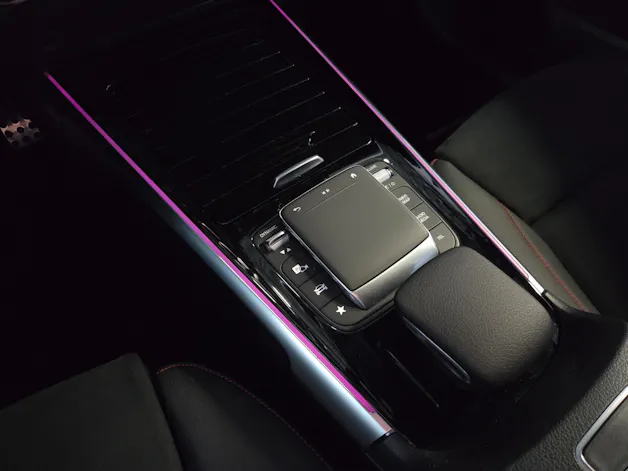 MERCEDES-BENZ EQB 350 AMG Line 4matic 7-Plätzer