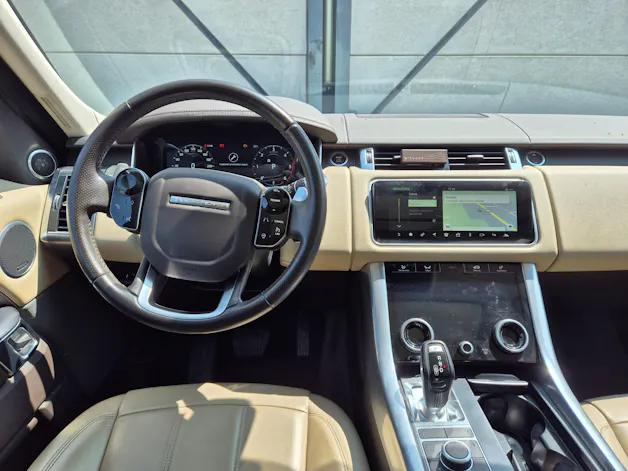 Land Rover Range Rover Sport D300 3.0D I6 MHEV SE Automatic