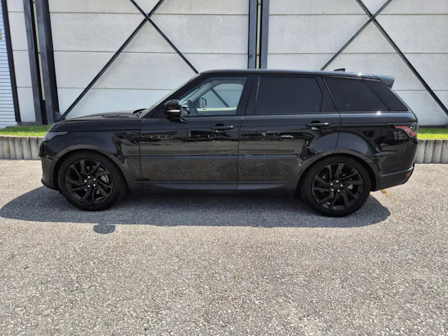Land Rover Range Rover Sport D300 3.0D I6 MHEV SE Automatic