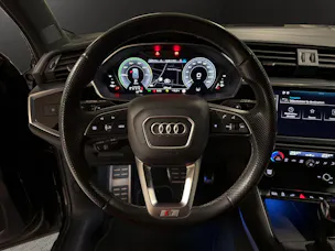 AUDI Q3 45 TFSI e S line S-tronic