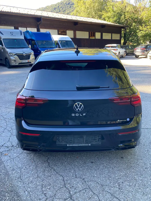 VW Golf 2.0 TSI R-Line DSG 4 Motion