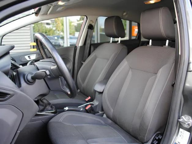 FORD Fiesta 1.0 SCTi Titanium