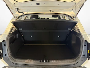 https://vehicle.imgix.net/4486758/36e98837-3a44-4699-83cf-e937d18140ab.jpg