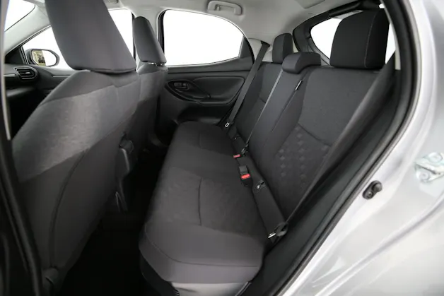 Toyota Yaris 1.5 VVT-i HSD Trend