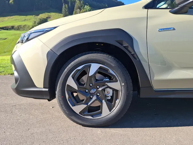 Subaru Crosstrek 2.0i e-Boxer Swiss Plus
