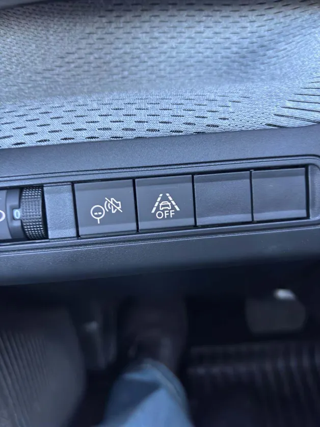 CITROEN C3 1.2 Hybrid Max