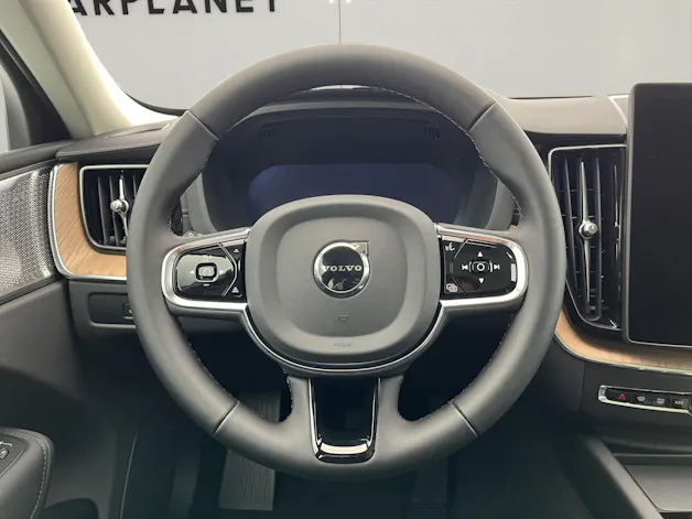 VOLVO XC60 2.0 T8 TE Ultra Dark eAWD