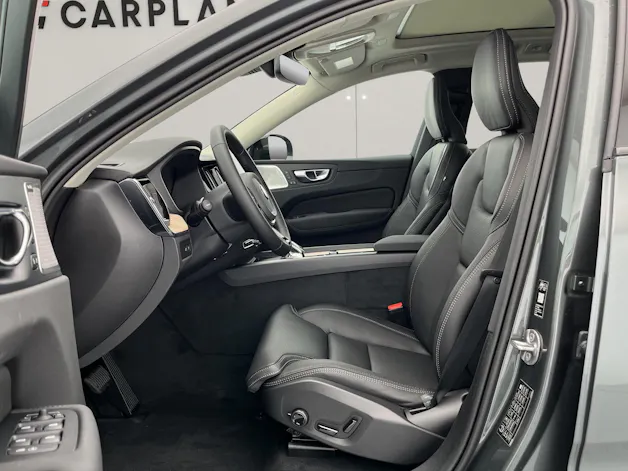 VOLVO XC60 2.0 T8 TE Ultra Dark eAWD