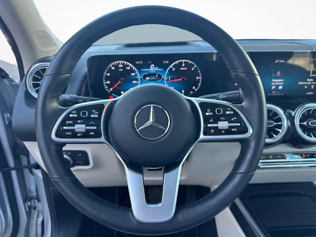 MERCEDES-BENZ GLB-Klasse X247 GLB 220 d Progressive 4matic