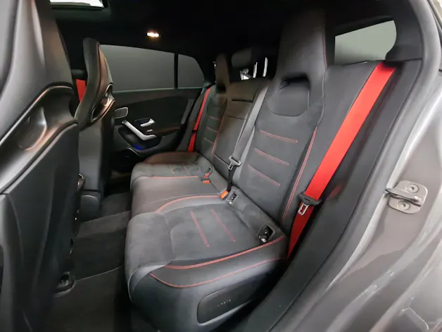 MERCEDES-BENZ CLA-Klasse X118 Shooting Brake CLA 45 S AMG 4matic+