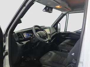 IVECO Daily 35 S 16B A8 V Kastenwagen 3520 L2H2