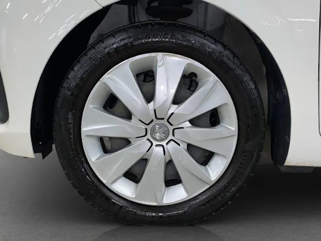 PEUGEOT 108 1.2 PureTech Active Top