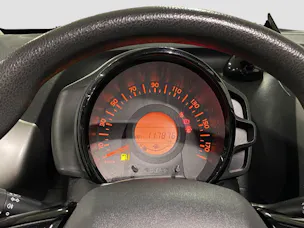 PEUGEOT 108 1.2 PureTech Active Top