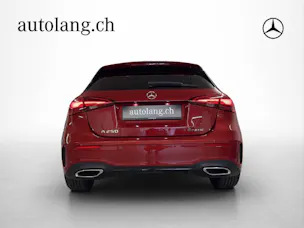 MERCEDES-BENZ A 250 AMG Line 4Matic