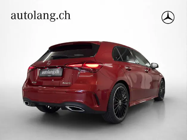 MERCEDES-BENZ A 250 AMG Line 4Matic