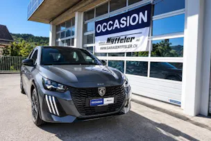 PEUGEOT 208 e-GT