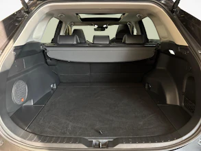 https://vehicle.imgix.net/4487062/f130dbaf-063b-47d8-aa28-888dcc2b13b3.jpg