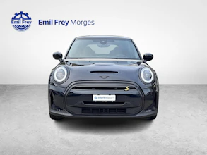 https://vehicle.imgix.net/4487072/490d1a8e-182b-467d-a1b8-30872c2784be.jpg