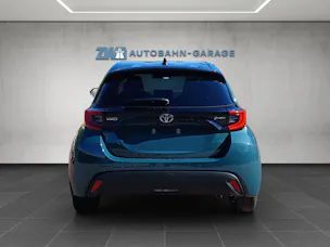 Toyota Yaris 1.5 VVT-i HSD Trend