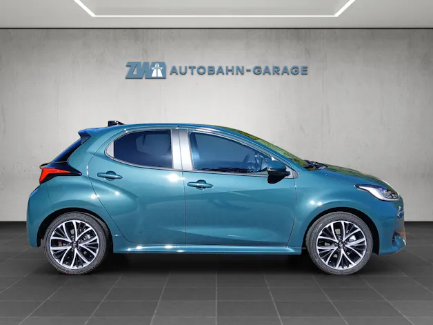 Toyota Yaris 1.5 VVT-i HSD Trend