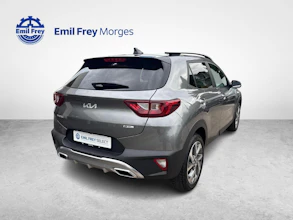 https://vehicle.imgix.net/4487095/5a352740-5df1-4cc8-b8db-7aa33e7fff0a.jpg
