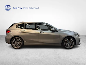 https://vehicle.imgix.net/4487103/10b168d0-3ddf-4751-9a5b-3cf976588368.jpg