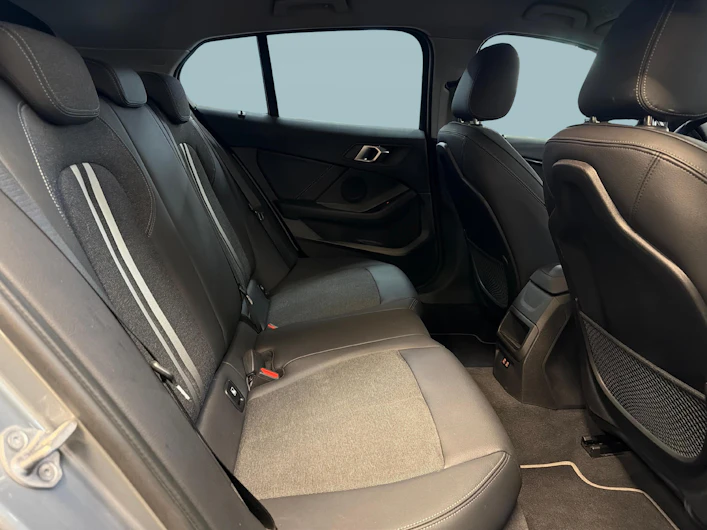 image du véhicule BMW 1 SERIES
