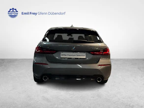 https://vehicle.imgix.net/4487103/844a4d01-f654-4ade-bf58-4e2628ed8e32.jpg