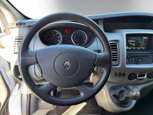 RENAULT Trafic Kombi Grand Passenger 2.0 dCi 114 Auth.
